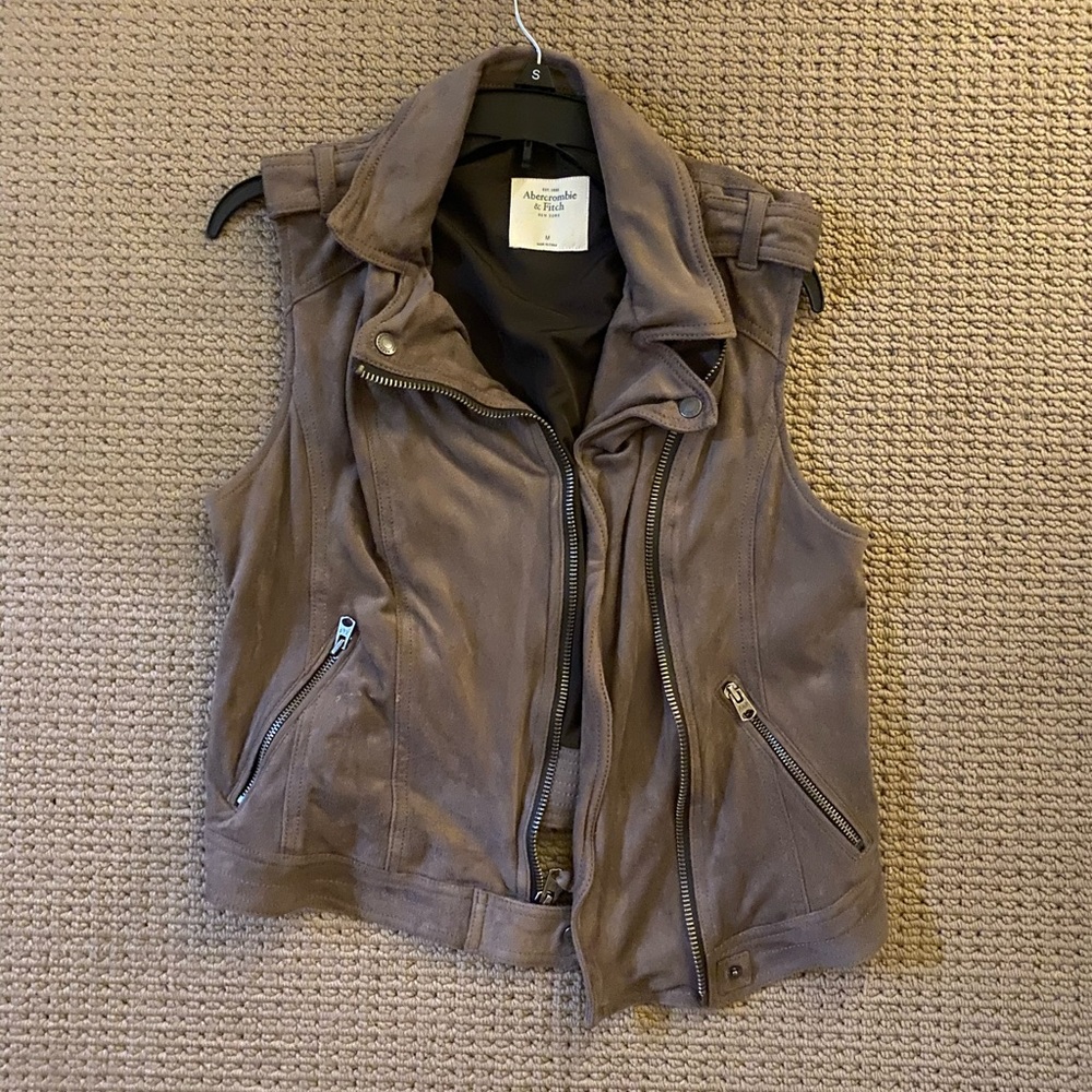 Light brown vest